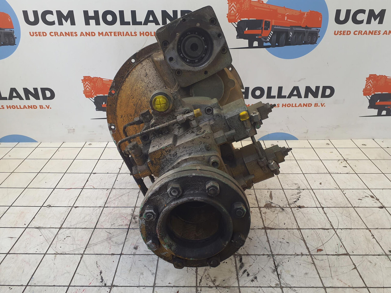 Krupp KMK 5100 upper pump for parts - Гидравлический насос для Мобильных кранов: фото 3 Krupp KMK 5100 upper pump for parts - Гидравлический насос для Мобильных кранов: фото 3