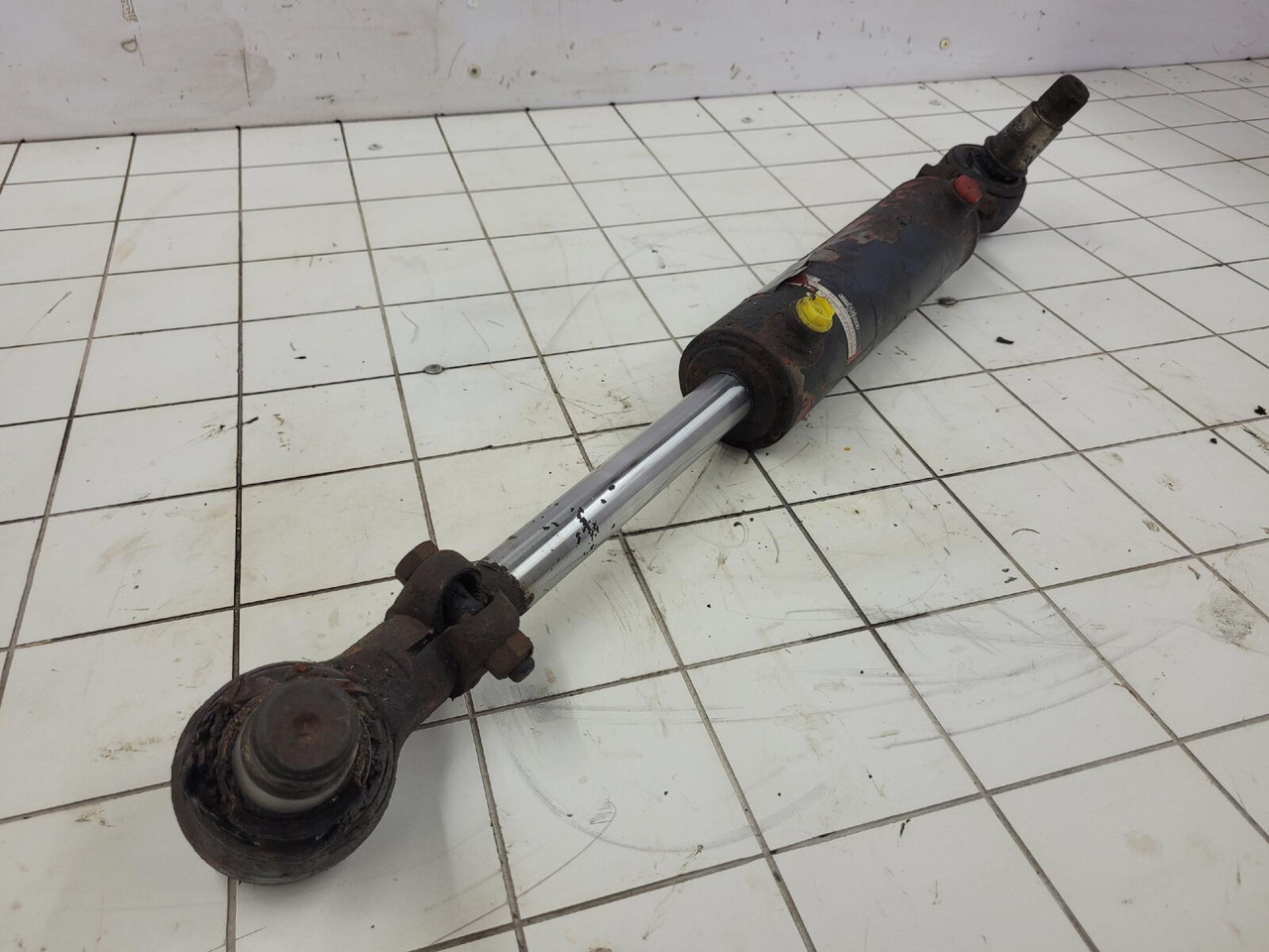 Krupp steering cylinder - Гидравлический цилиндр для Мобильных кранов: фото 2 Krupp steering cylinder - Гидравлический цилиндр для Мобильных кранов: фото 2