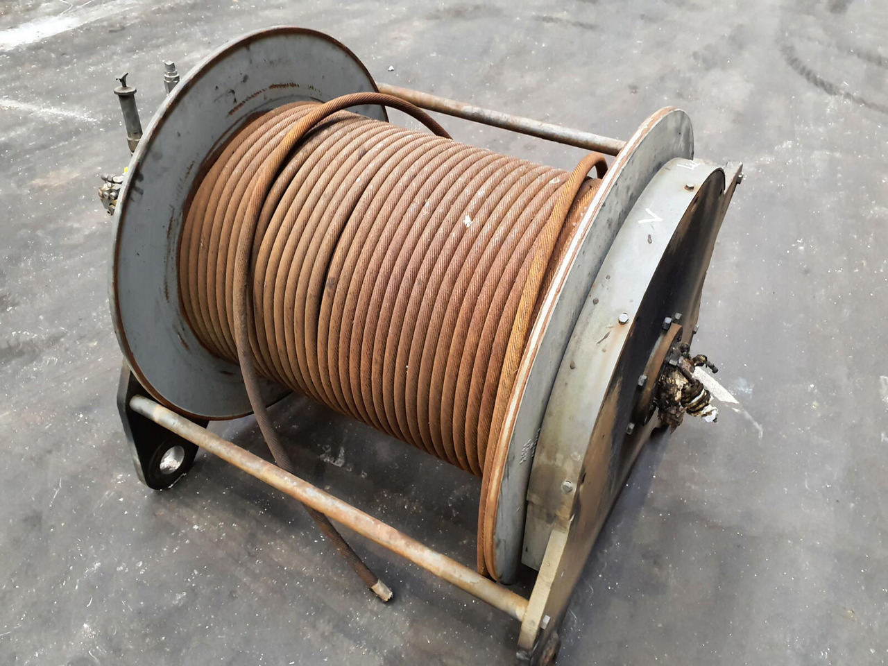 Liebherr LR 1160 COMPACT ROPE WINCH - Лебёдка для Гусеничных кранов: фото 2 Liebherr LR 1160 COMPACT ROPE WINCH - Лебёдка для Гусеничных кранов: фото 2