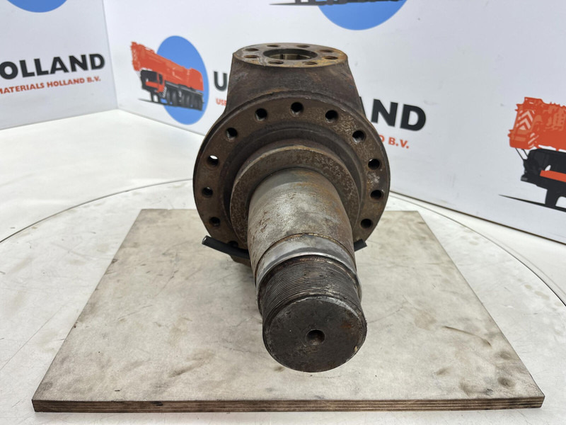 Liebherr LT 1090 Steering knuckle 16 holes - Поворотный кулак для Кранов: фото 2 Liebherr LT 1090 Steering knuckle 16 holes - Поворотный кулак для Кранов: фото 2