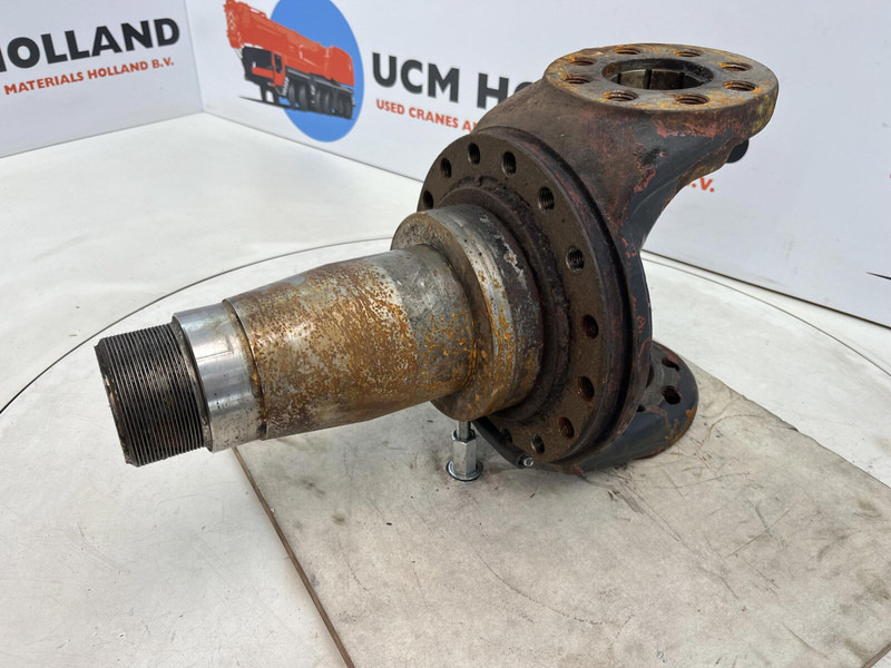 Liebherr LT 1090 Steering knuckle 16 holes - Поворотный кулак для Кранов: фото 1 Liebherr LT 1090 Steering knuckle 16 holes - Поворотный кулак для Кранов: фото 1