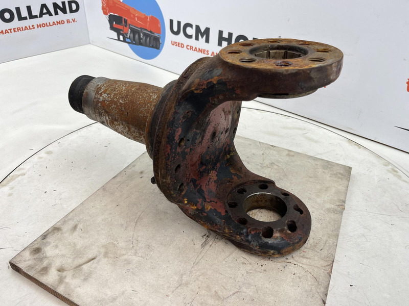 Liebherr LT 1090 Steering knuckle 16 holes - Поворотный кулак для Кранов: фото 4 Liebherr LT 1090 Steering knuckle 16 holes - Поворотный кулак для Кранов: фото 4
