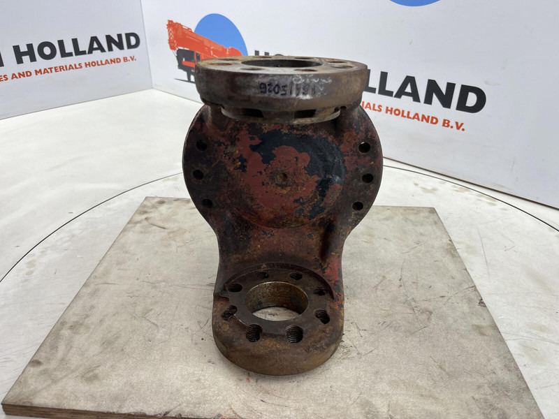 Liebherr LT 1090 Steering knuckle 16 holes - Поворотный кулак для Кранов: фото 5 Liebherr LT 1090 Steering knuckle 16 holes - Поворотный кулак для Кранов: фото 5