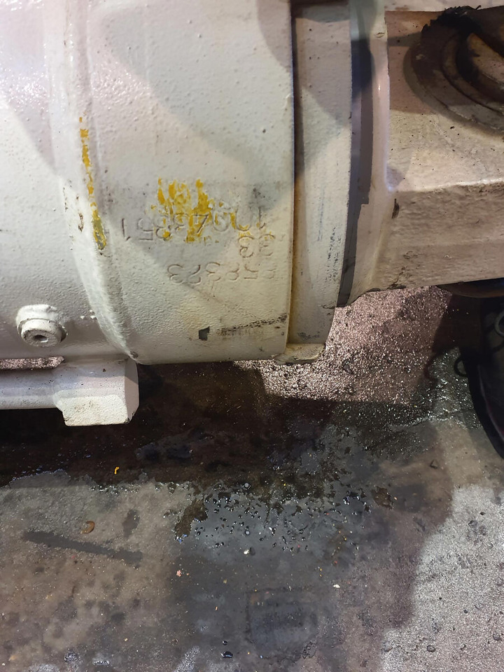 Liebherr LTM 1045-3.1 boom cylinder - Гидравлический цилиндр для Мобильных кранов: фото 5 Liebherr LTM 1045-3.1 boom cylinder - Гидравлический цилиндр для Мобильных кранов: фото 5