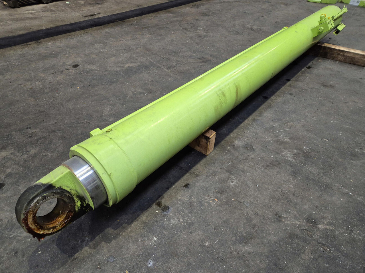 Liebherr LTM 1050-3.1 boom cylinder - Гидравлический цилиндр для Кранов: фото 4 Liebherr LTM 1050-3.1 boom cylinder - Гидравлический цилиндр для Кранов: фото 4