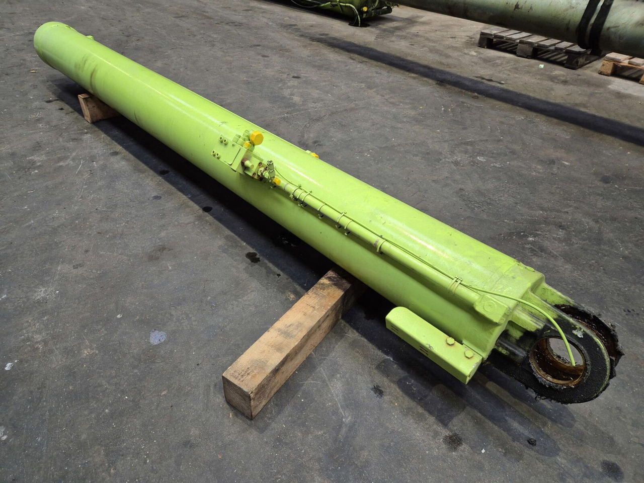 Liebherr LTM 1050-3.1 boom cylinder - Гидравлический цилиндр для Кранов: фото 3 Liebherr LTM 1050-3.1 boom cylinder - Гидравлический цилиндр для Кранов: фото 3