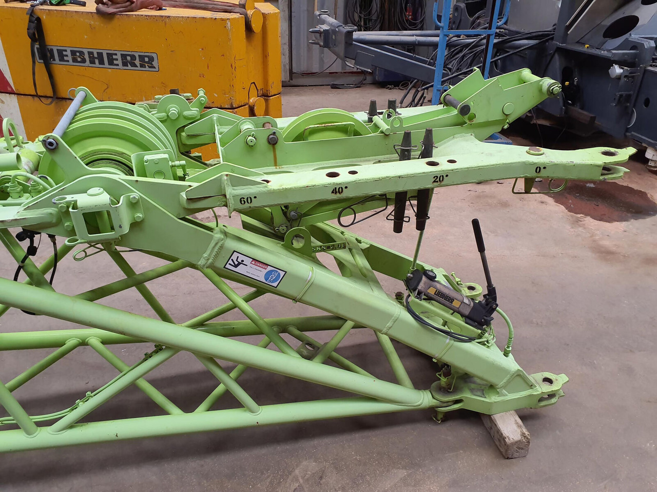 Liebherr LTM 1050-3.1 folding jib - Стрела для Мобильных кранов: фото 5 Liebherr LTM 1050-3.1 folding jib - Стрела для Мобильных кранов: фото 5