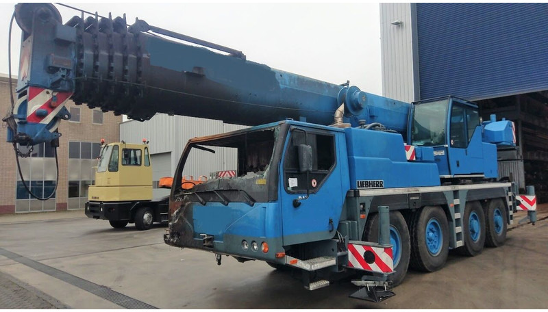 Liebherr LTM 1070-4.1 - Вседорожный кран: фото 1 Liebherr LTM 1070-4.1 - Вседорожный кран: фото 1