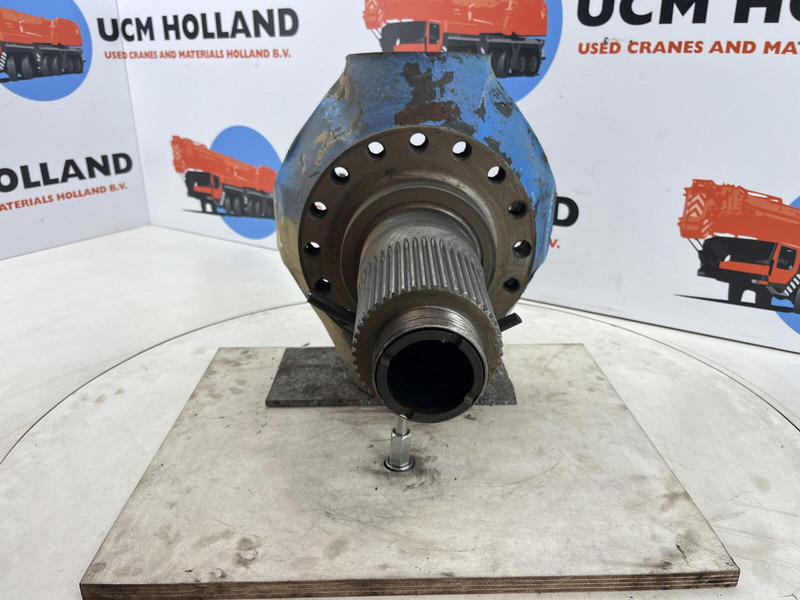 Liebherr LTM 1070 Steering knuckle 16 holes axle 4 - Поворотный кулак для Кранов: фото 2 Liebherr LTM 1070 Steering knuckle 16 holes axle 4 - Поворотный кулак для Кранов: фото 2