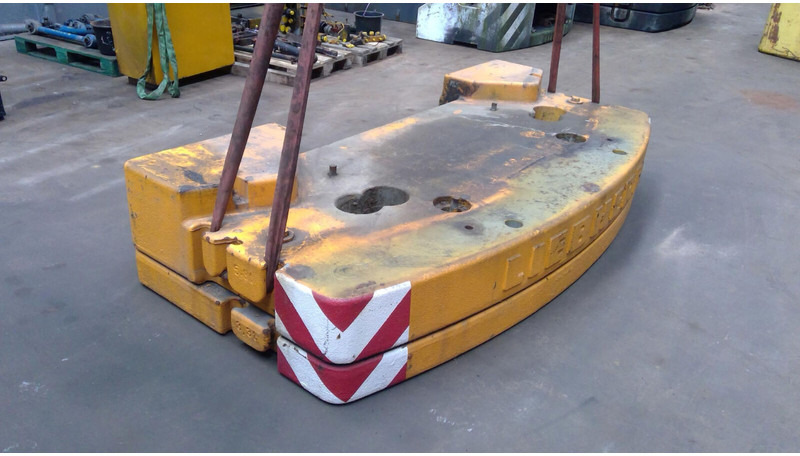 Liebherr LTM 1080-1 counterweight 5,8 ton - Противовес для Строительной техники: фото 2 Liebherr LTM 1080-1 counterweight 5,8 ton - Противовес для Строительной техники: фото 2