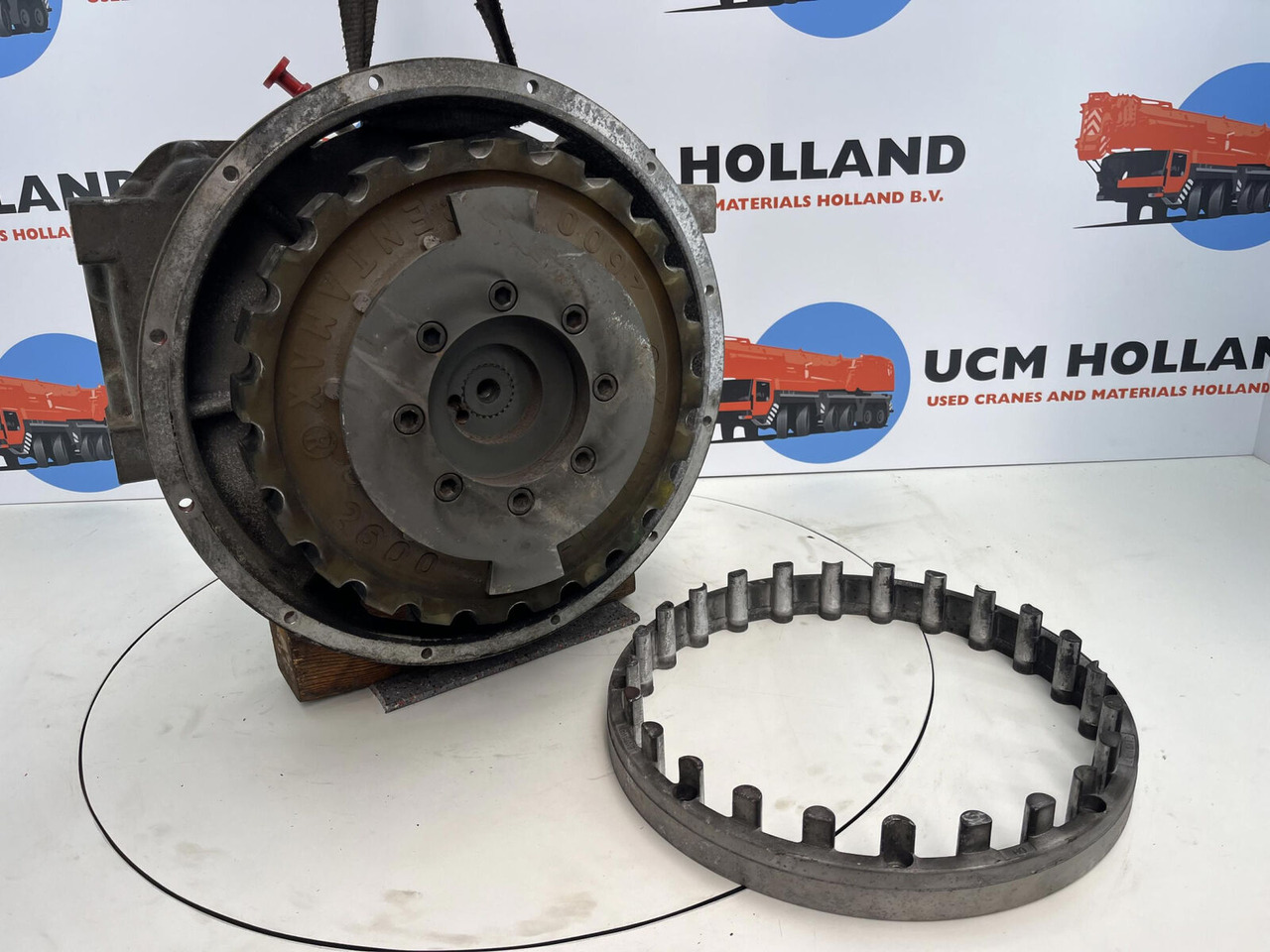 Liebherr LTM 1200/1 Distributor gearbox with coupling - Коробка передач для Мобильных кранов: фото 5 Liebherr LTM 1200/1 Distributor gearbox with coupling - Коробка передач для Мобильных кранов: фото 5