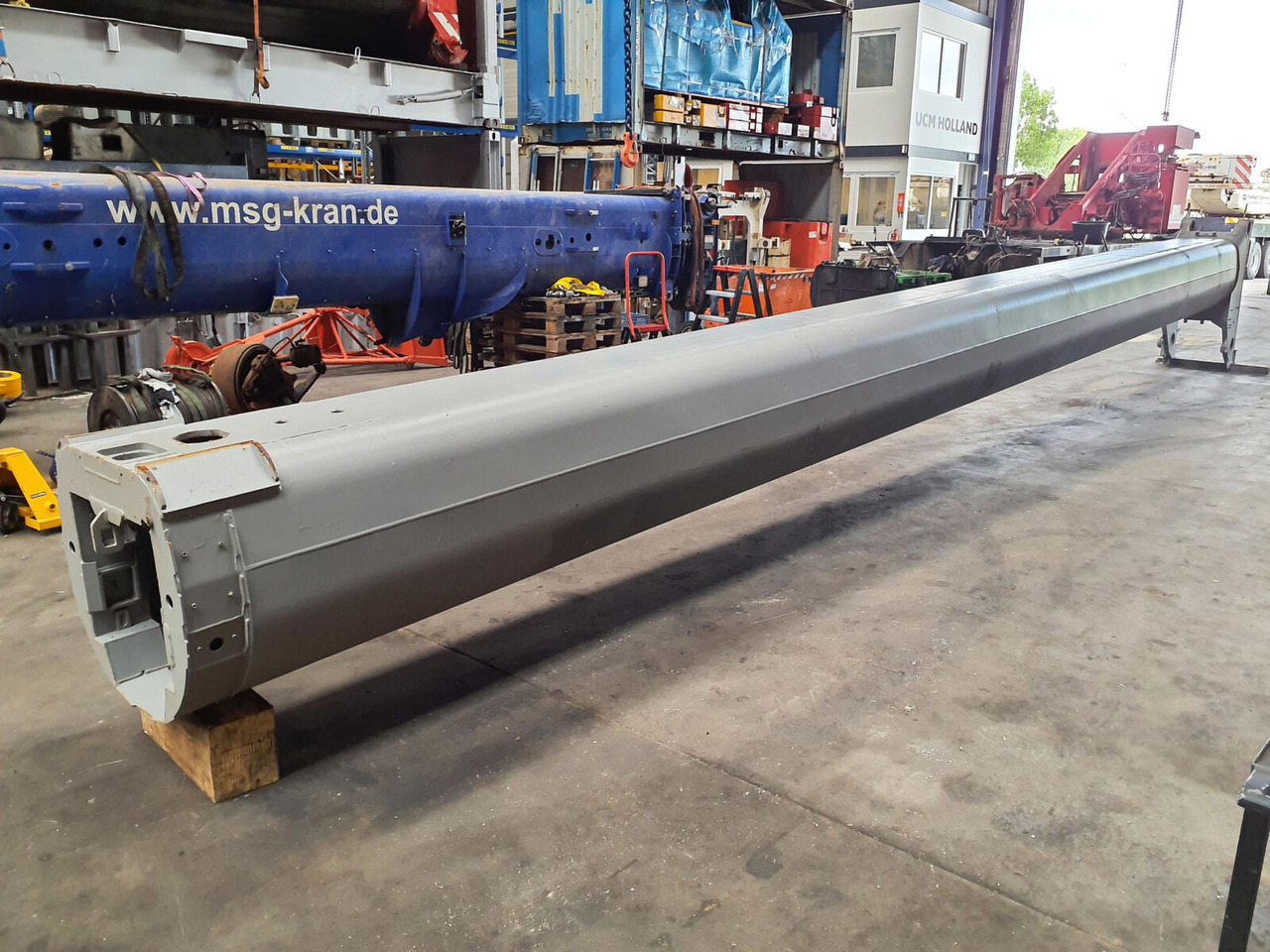 Liebherr LTM 1200-5.1 Telescopic section 6 - Стрела для Вседорожных кранов: фото 3 Liebherr LTM 1200-5.1 Telescopic section 6 - Стрела для Вседорожных кранов: фото 3