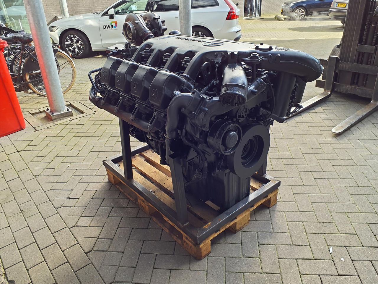 Mercedes-Benz GMK 6400 engine OM502LA - Двигатель для Мобильных кранов: фото 4 Mercedes-Benz GMK 6400 engine OM502LA - Двигатель для Мобильных кранов: фото 4