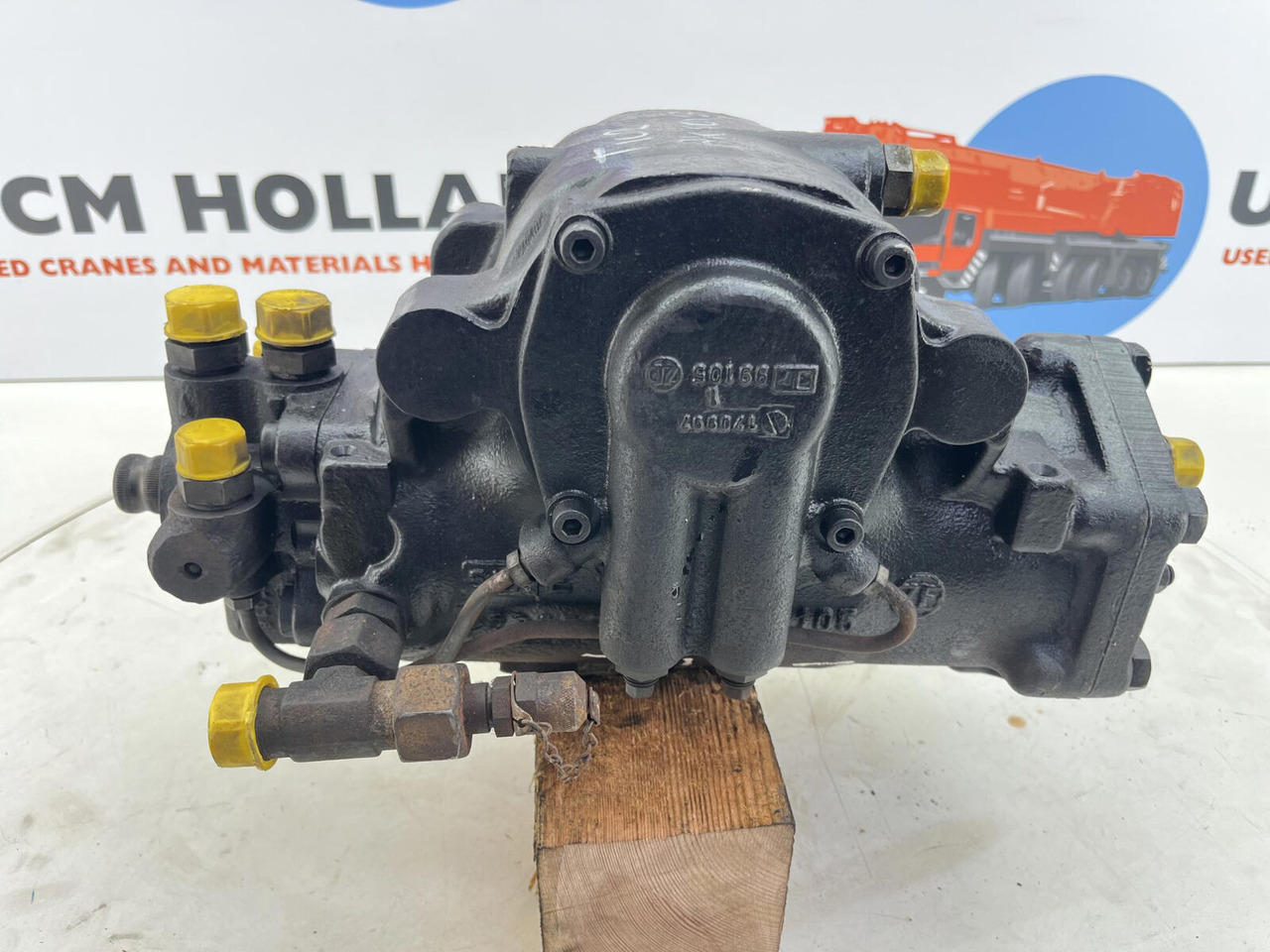 Spierings SK 477 AT4 steering box - Рулевой механизм для Кранов: фото 3 Spierings SK 477 AT4 steering box - Рулевой механизм для Кранов: фото 3