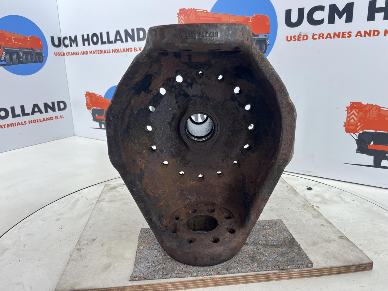 Terex AC 155 steering knuckle 16 holes axle 3 - Поворотный кулак для Мобильных кранов: фото 5 Terex AC 155 steering knuckle 16 holes axle 3 - Поворотный кулак для Мобильных кранов: фото 5
