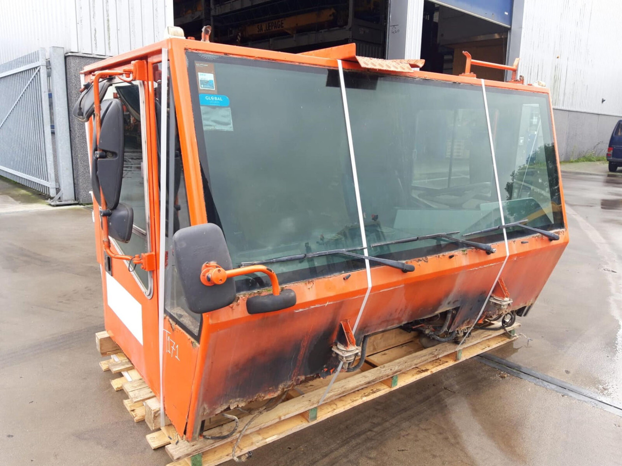 Terex AC 205 lower cab - Кабина для Мобильных кранов: фото 2 Terex AC 205 lower cab - Кабина для Мобильных кранов: фото 2