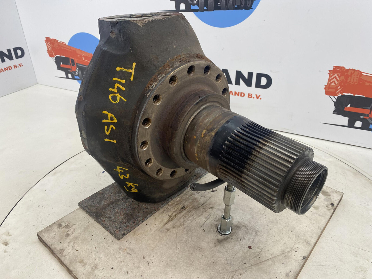 Terex Demag AC 35 Steering knuckle 16 holes axle 1 - Поворотный кулак для Мобильных кранов: фото 3 Terex Demag AC 35 Steering knuckle 16 holes axle 1 - Поворотный кулак для Мобильных кранов: фото 3