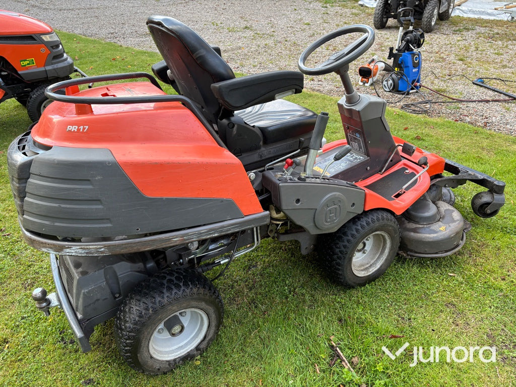 Åkgräsklippare Husqvarna PR 17 - Газонокосилка: фото 5 Åkgräsklippare Husqvarna PR 17 - Газонокосилка: фото 5