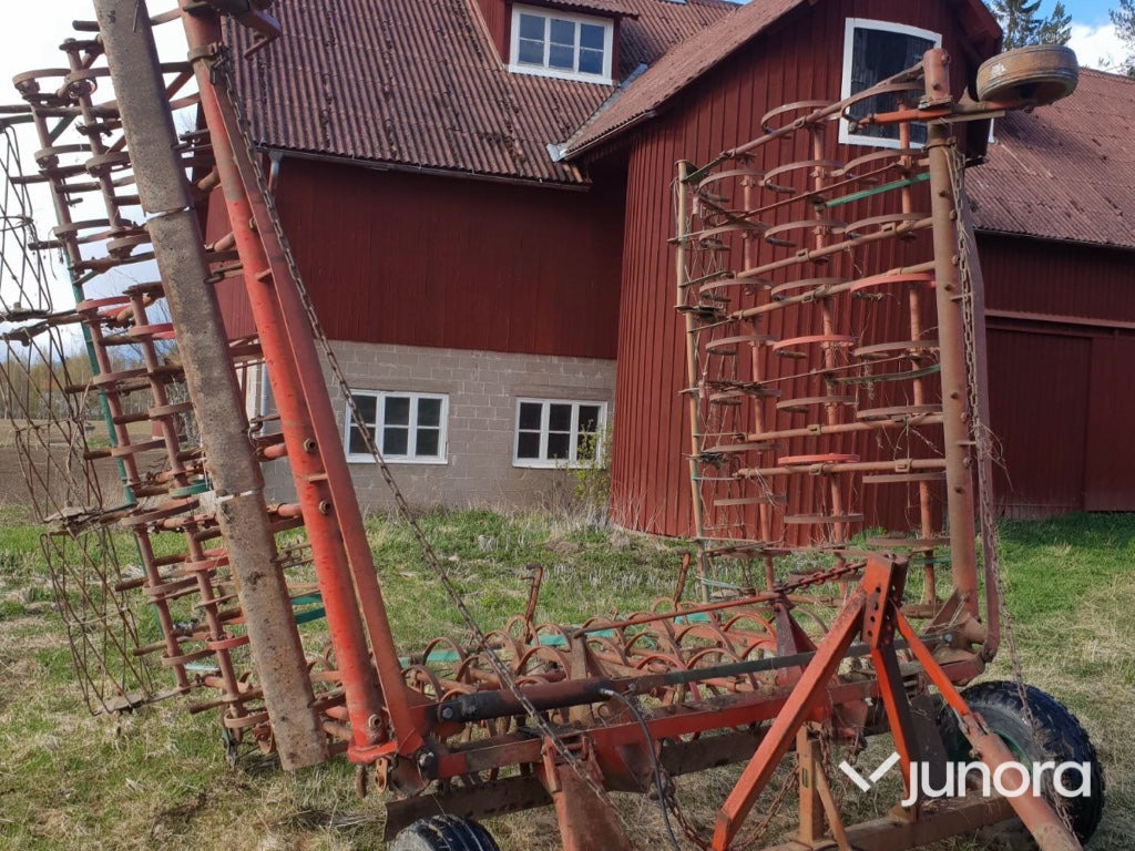 Harv - Kverneland - Культиватор: фото 1 Harv - Kverneland - Культиватор: фото 1