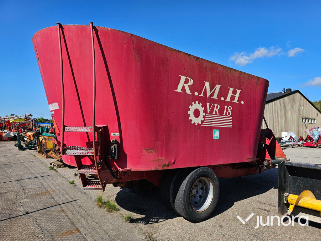 Mixervagn R.M.H VR18 - Кормораздатчик: фото 1 Mixervagn R.M.H VR18 - Кормораздатчик: фото 1