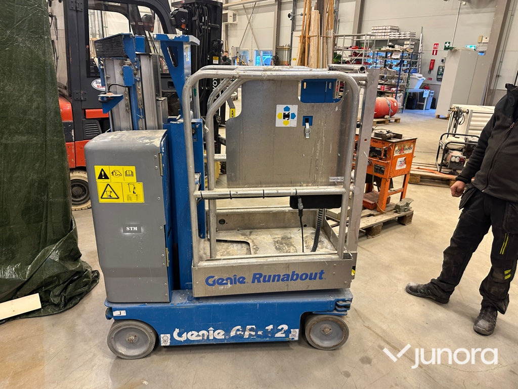 Pelarlift - Genie, GRC-12 (Runabout) - Вертикальный мачтовый подъемник: фото 5 Pelarlift - Genie, GRC-12 (Runabout) - Вертикальный мачтовый подъемник: фото 5