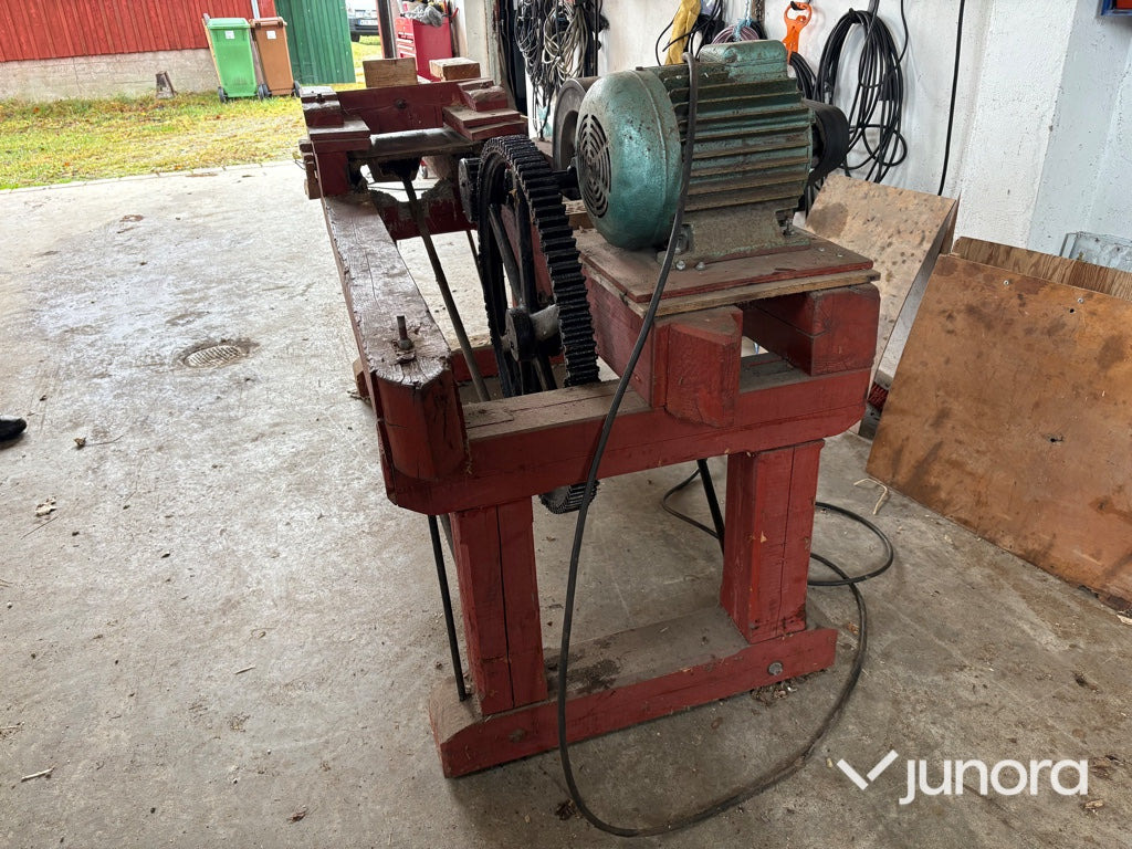 Spånhyvel - Деревообрабатывающий станок: фото 3 Spånhyvel - Деревообрабатывающий станок: фото 3