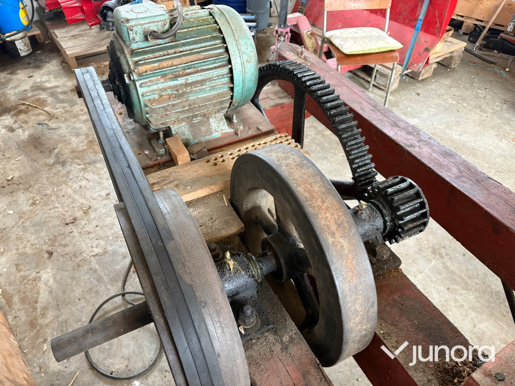 Spånhyvel - Деревообрабатывающий станок: фото 5 Spånhyvel - Деревообрабатывающий станок: фото 5