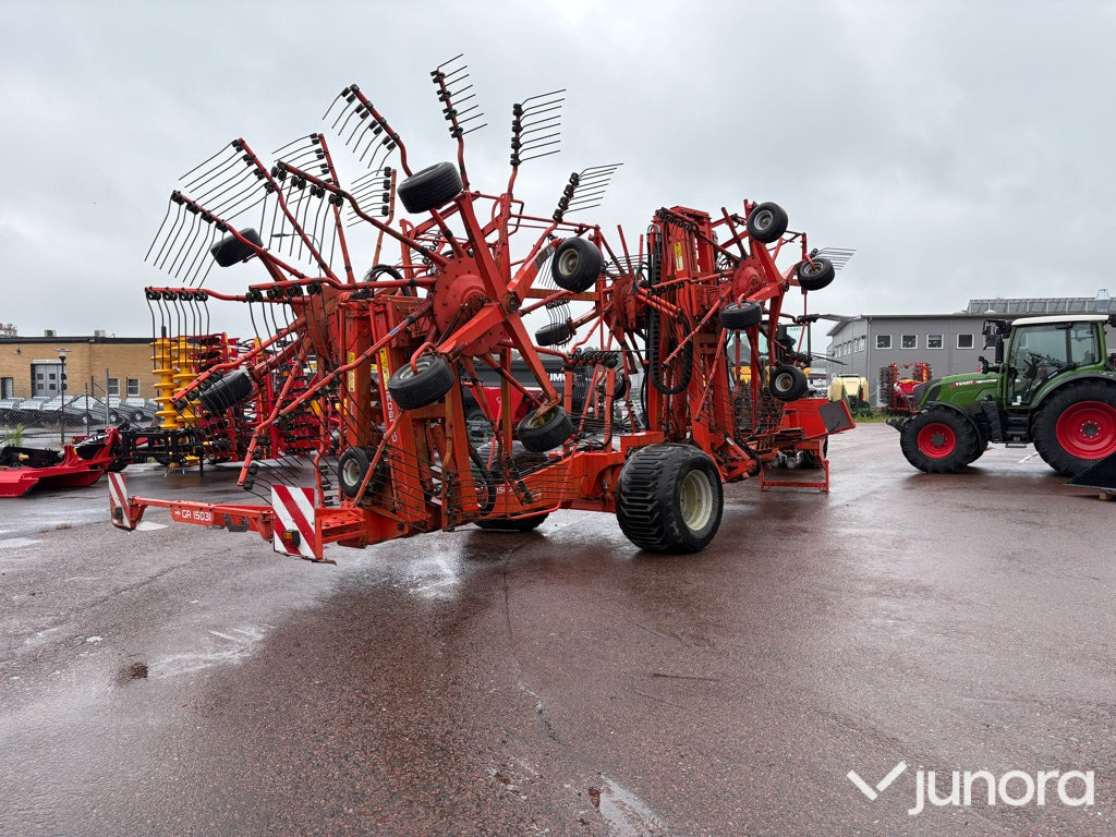 Strängläggare Kuhn GA15031 - Сеноворошилка: фото 5 Strängläggare Kuhn GA15031 - Сеноворошилка: фото 5