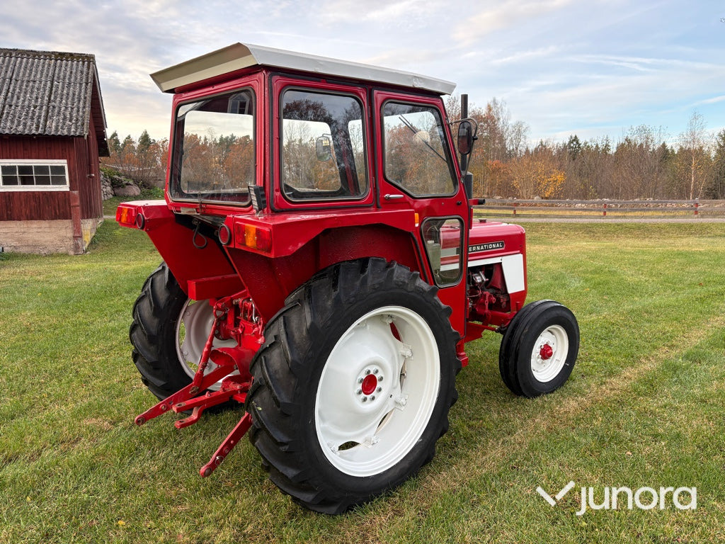 Traktor - International 444 - Трактор: фото 5 Traktor - International 444 - Трактор: фото 5