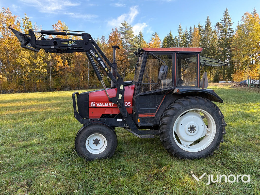 Traktor - Valmet 305 - Трактор: фото 2 Traktor - Valmet 305 - Трактор: фото 2