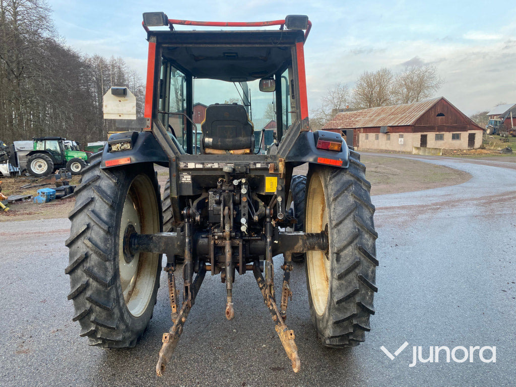 Traktor – Valtra Valmet 800 (2001) - Трактор: фото 4 Traktor – Valtra Valmet 800 (2001) - Трактор: фото 4