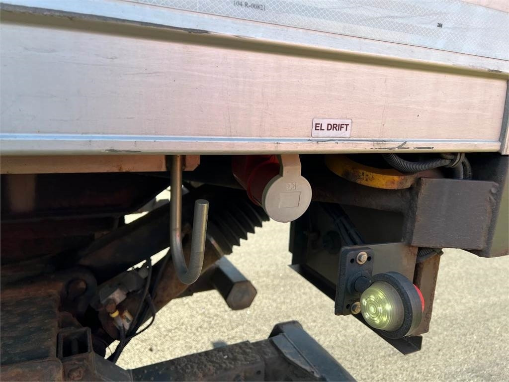 Прицеп-рефрижератор HFR 18 ton SKAB kasse + lift: фото 9 Прицеп-рефрижератор HFR 18 ton SKAB kasse + lift: фото 9