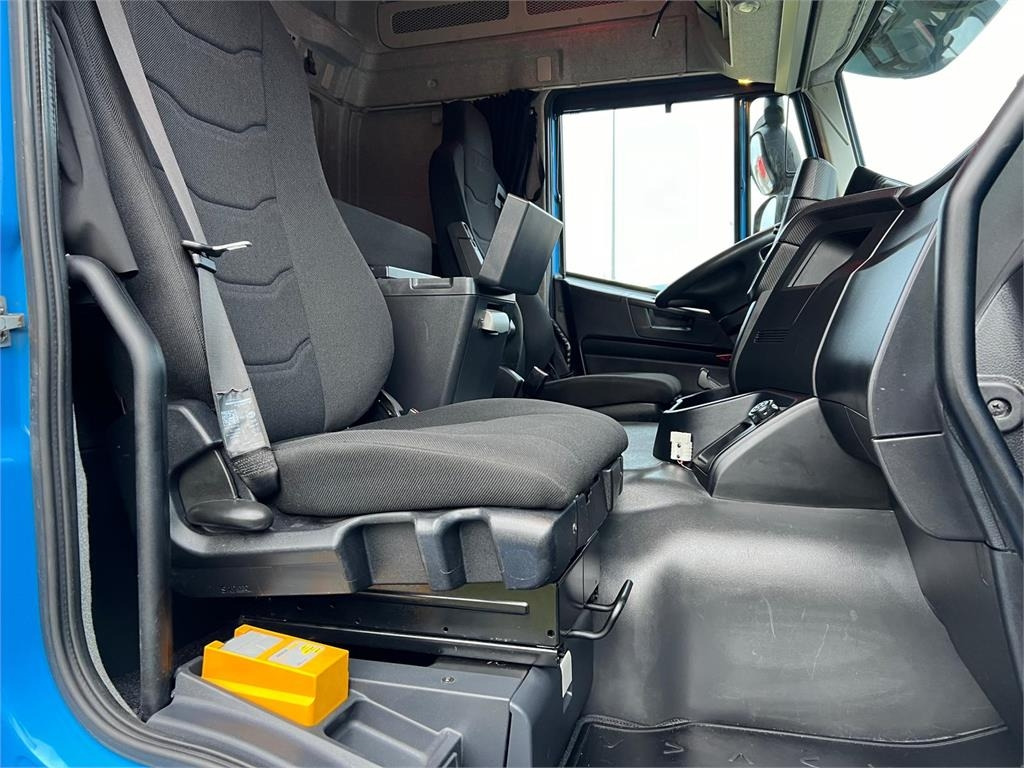 Автоманипулятор Iveco AT 260S 42Y-FS D: фото 13