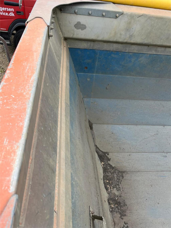 Самосвальный полуприцеп Kel-Berg 4 akslet - alu kasse + plastindlæg: фото 9 Самосвальный полуприцеп Kel-Berg 4 akslet - alu kasse + plastindlæg: фото 9