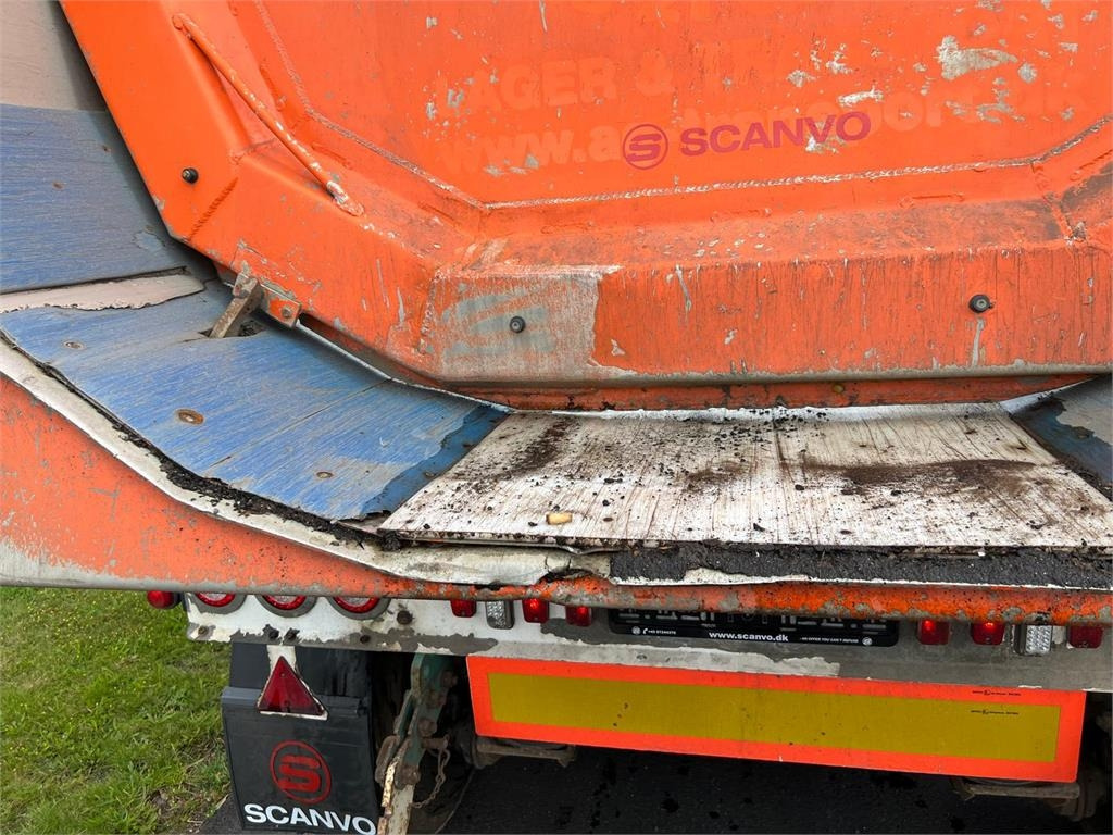 Самосвальный полуприцеп Kel-Berg 4 akslet - alu kasse + plastindlæg: фото 6 Самосвальный полуприцеп Kel-Berg 4 akslet - alu kasse + plastindlæg: фото 6