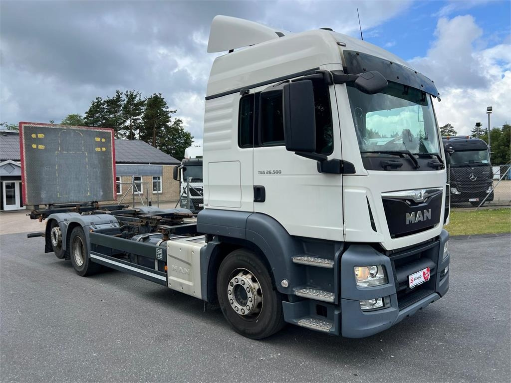 MAN TGS 26-500 6x2-4 LL - Грузовик-контейнеровоз/ Сменный кузов: фото 3 MAN TGS 26-500 6x2-4 LL - Грузовик-контейнеровоз/ Сменный кузов: фото 3