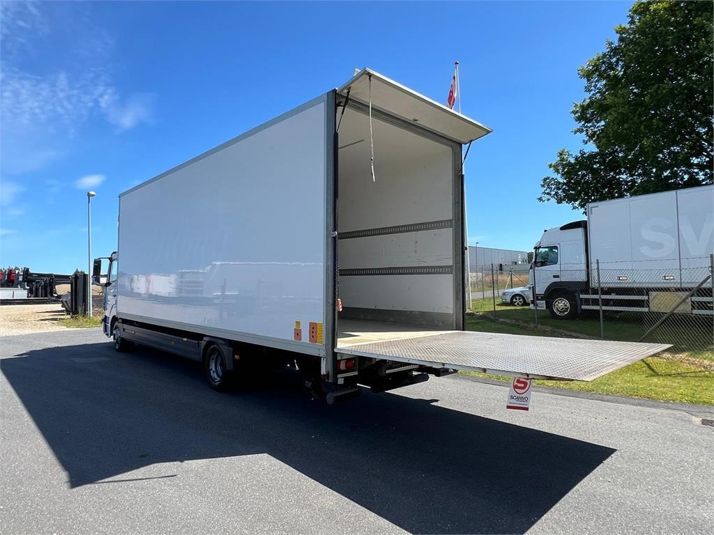 Mercedes-Benz Atego 1224 LnR - Грузовик с закрытым кузовом: фото 4 Mercedes-Benz Atego 1224 LnR - Грузовик с закрытым кузовом: фото 4