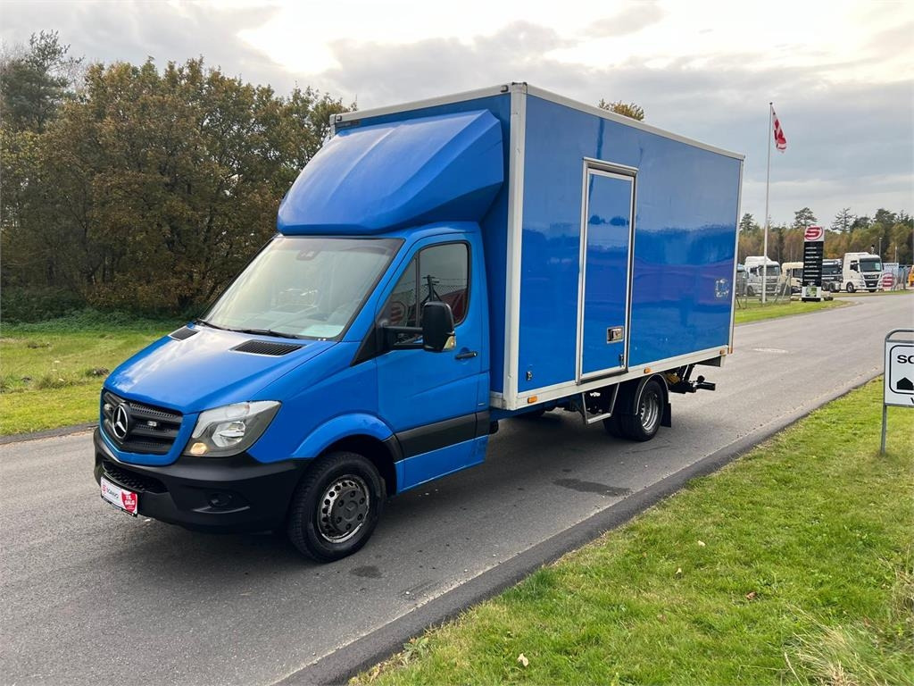Mercedes-Benz Sprinter 516 CDI - Грузовик с закрытым кузовом: фото 1 Mercedes-Benz Sprinter 516 CDI - Грузовик с закрытым кузовом: фото 1