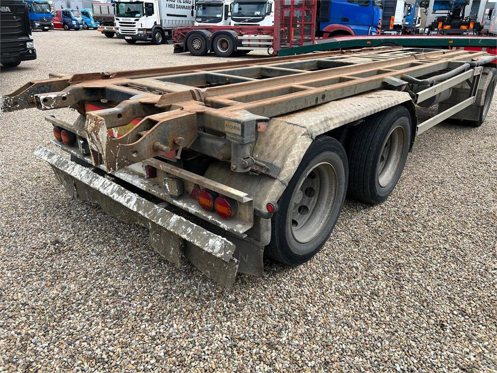 Прицеп мультилифт/ Бункеровоз Nopa 6,5 - 7,0 mtr container - 3 vejs tip: фото 21 Прицеп мультилифт/ Бункеровоз Nopa 6,5 - 7,0 mtr container - 3 vejs tip: фото 21