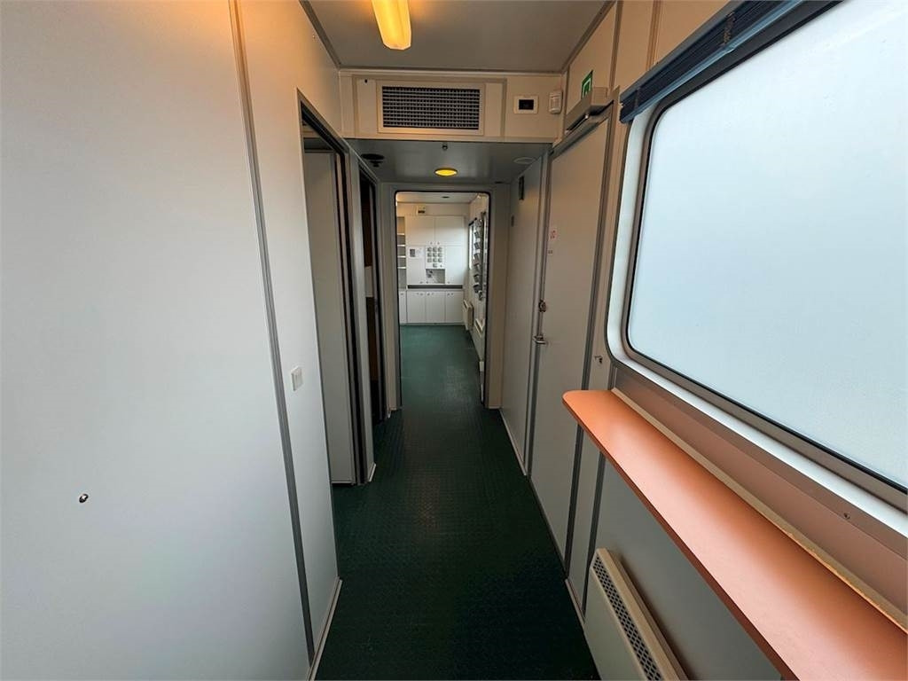 Полуприцеп-фургон Smit Mammografi - hospital trailer: фото 19