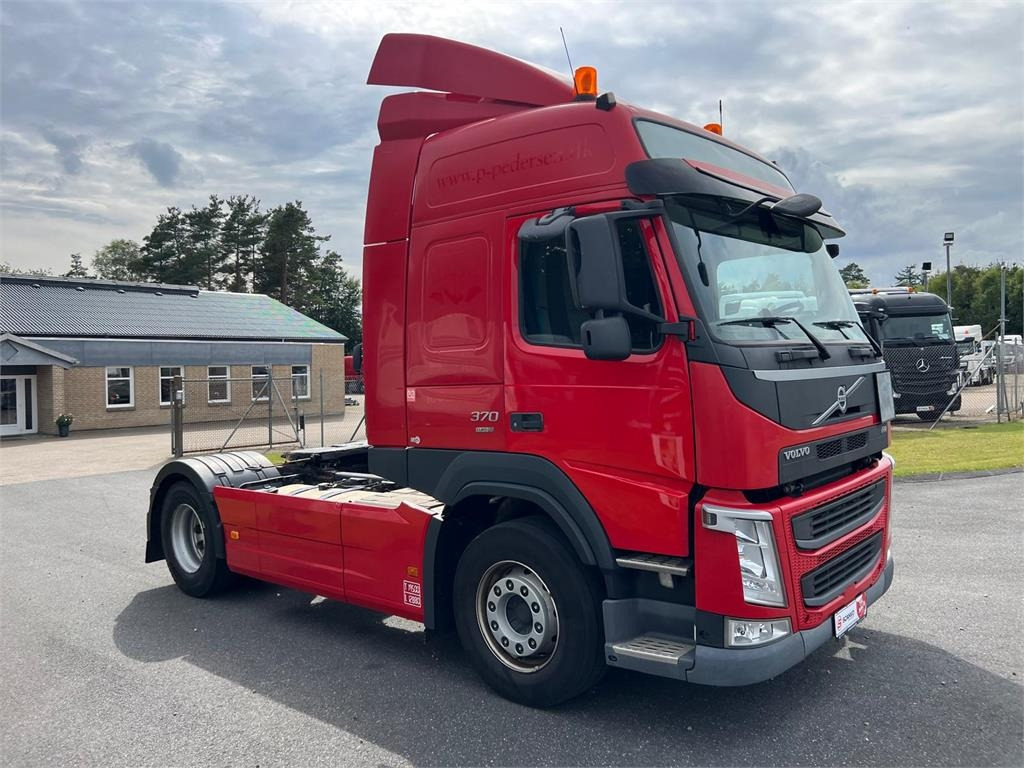 Volvo FM370 - Тягач: фото 2 Volvo FM370 - Тягач: фото 2