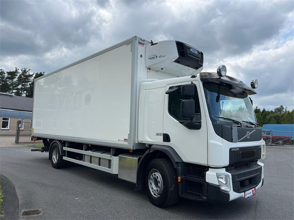 Volvo FE320 18 ton - Рефрижератор: фото 2 Volvo FE320 18 ton - Рефрижератор: фото 2