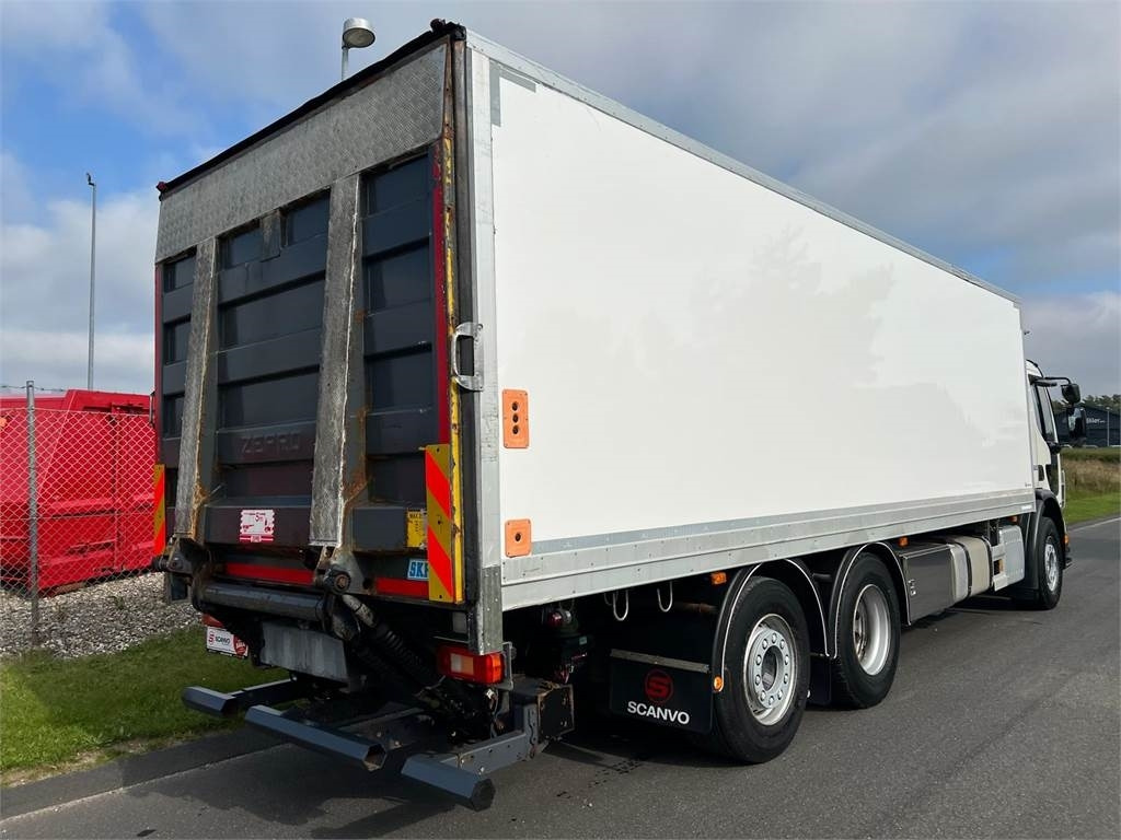 Volvo FE320 6x2*4 - Грузовик с закрытым кузовом: фото 4 Volvo FE320 6x2*4 - Грузовик с закрытым кузовом: фото 4