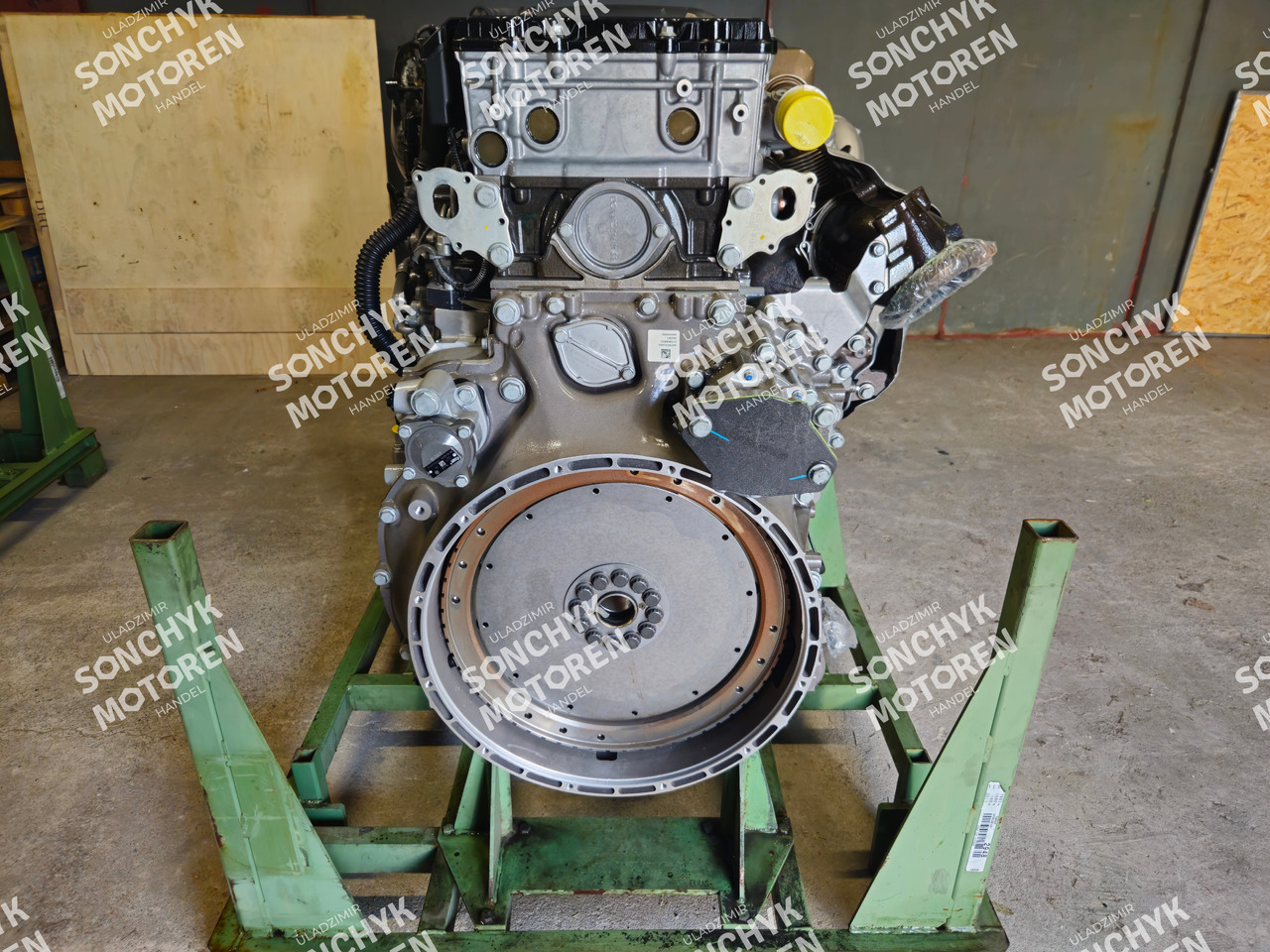 MERCEDES-BENZ OM 473 LA *NEW ENGINE* - Двигатель: фото 4 MERCEDES-BENZ OM 473 LA *NEW ENGINE* - Двигатель: фото 4