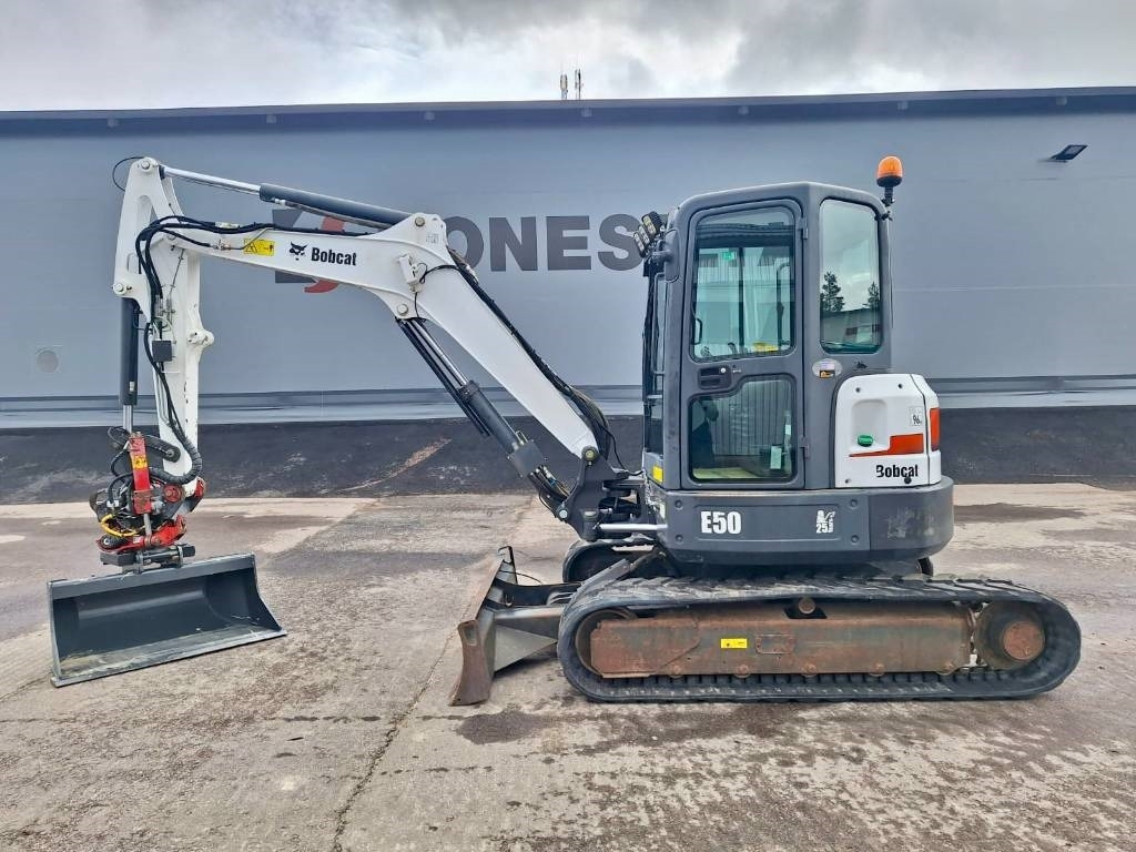 Bobcat E50 RASVARI YMS. - Мини-экскаватор: фото 1 Bobcat E50 RASVARI YMS. - Мини-экскаватор: фото 1
