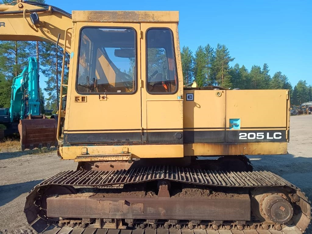 CAT 205LC  - Гусеничный экскаватор: фото 2 CAT 205LC  - Гусеничный экскаватор: фото 2