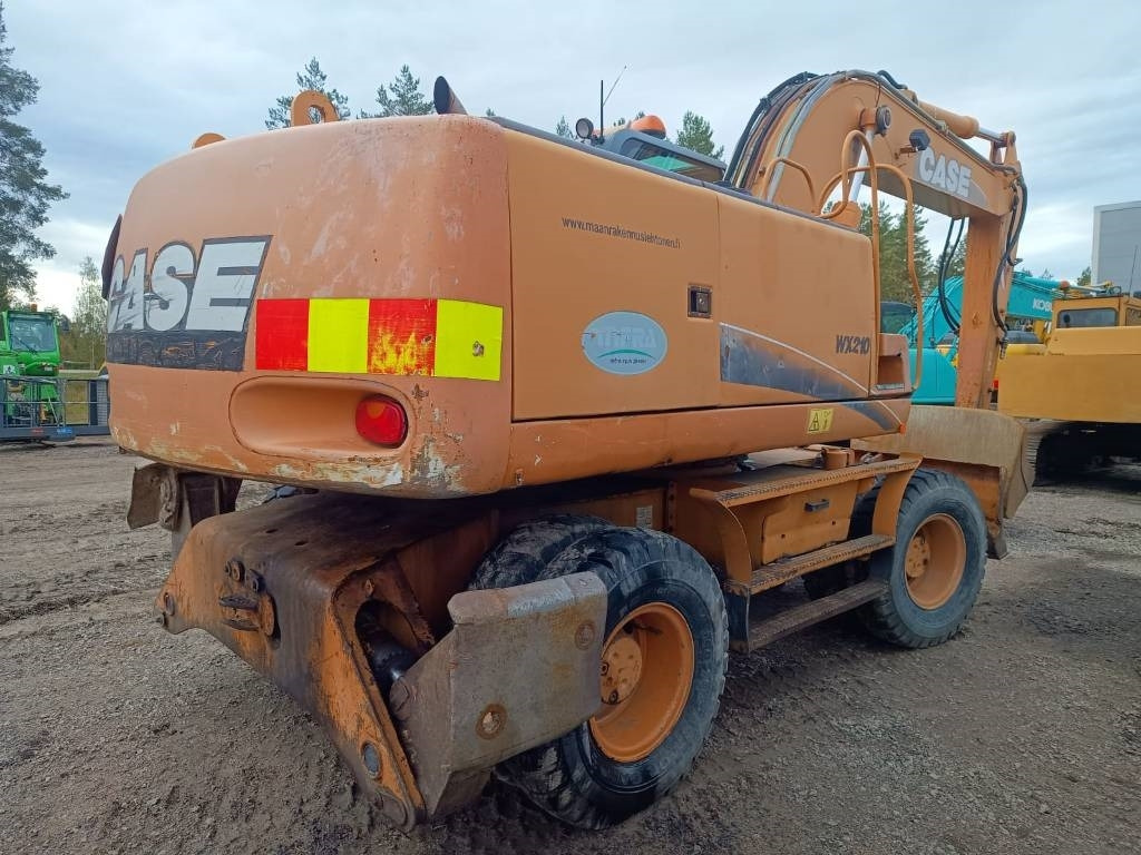 Case WX210 PYÖRITTÄJÄLLÄ  - Колёсный экскаватор: фото 4 Case WX210 PYÖRITTÄJÄLLÄ  - Колёсный экскаватор: фото 4