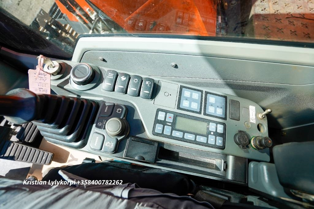 Гусеничный экскаватор Doosan DX140LCR-5: фото 26