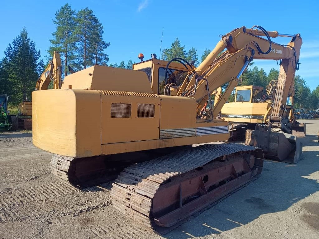 Fiat-Hitachi FH200T 2-KAUHAA - Гусеничный экскаватор: фото 4 Fiat-Hitachi FH200T 2-KAUHAA - Гусеничный экскаватор: фото 4