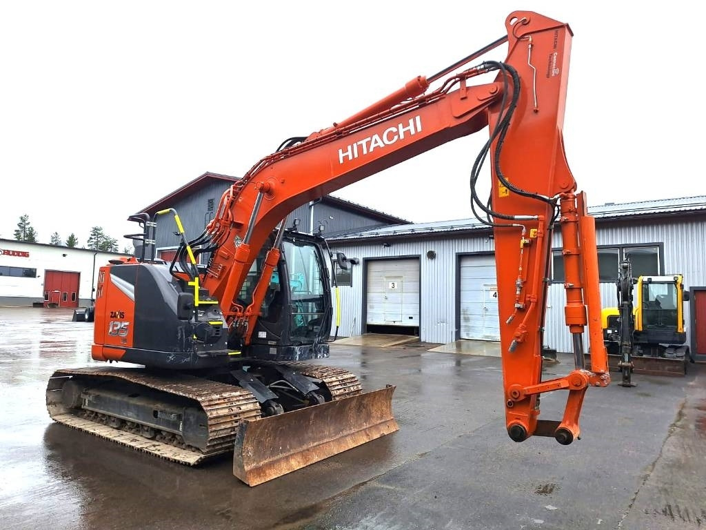 Hitachi ZX135USLC-7 PUSKULEVYLLÄ - Гусеничный экскаватор: фото 5 Hitachi ZX135USLC-7 PUSKULEVYLLÄ - Гусеничный экскаватор: фото 5